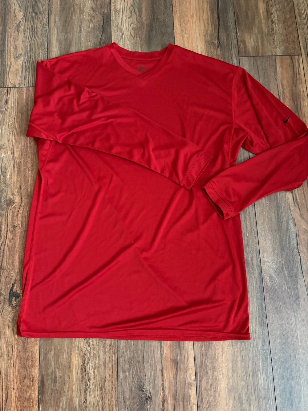 Nike Dri-FIT V Neck Long Sleeve Athletic Shirt Men’s XL Red Made In USA